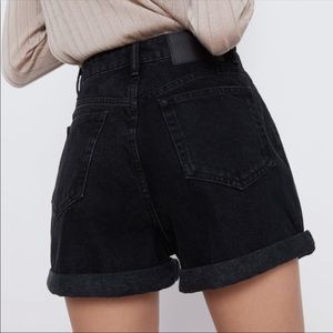 Zara Mom Shorts - Denim size 6